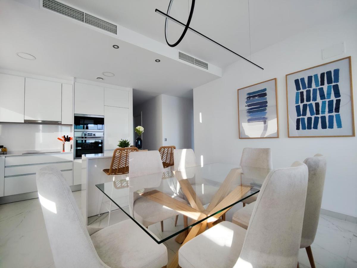 Sunset Cliffs Sea & Sky Apartments เบนิดอร์ม ภายนอก รูปภาพ