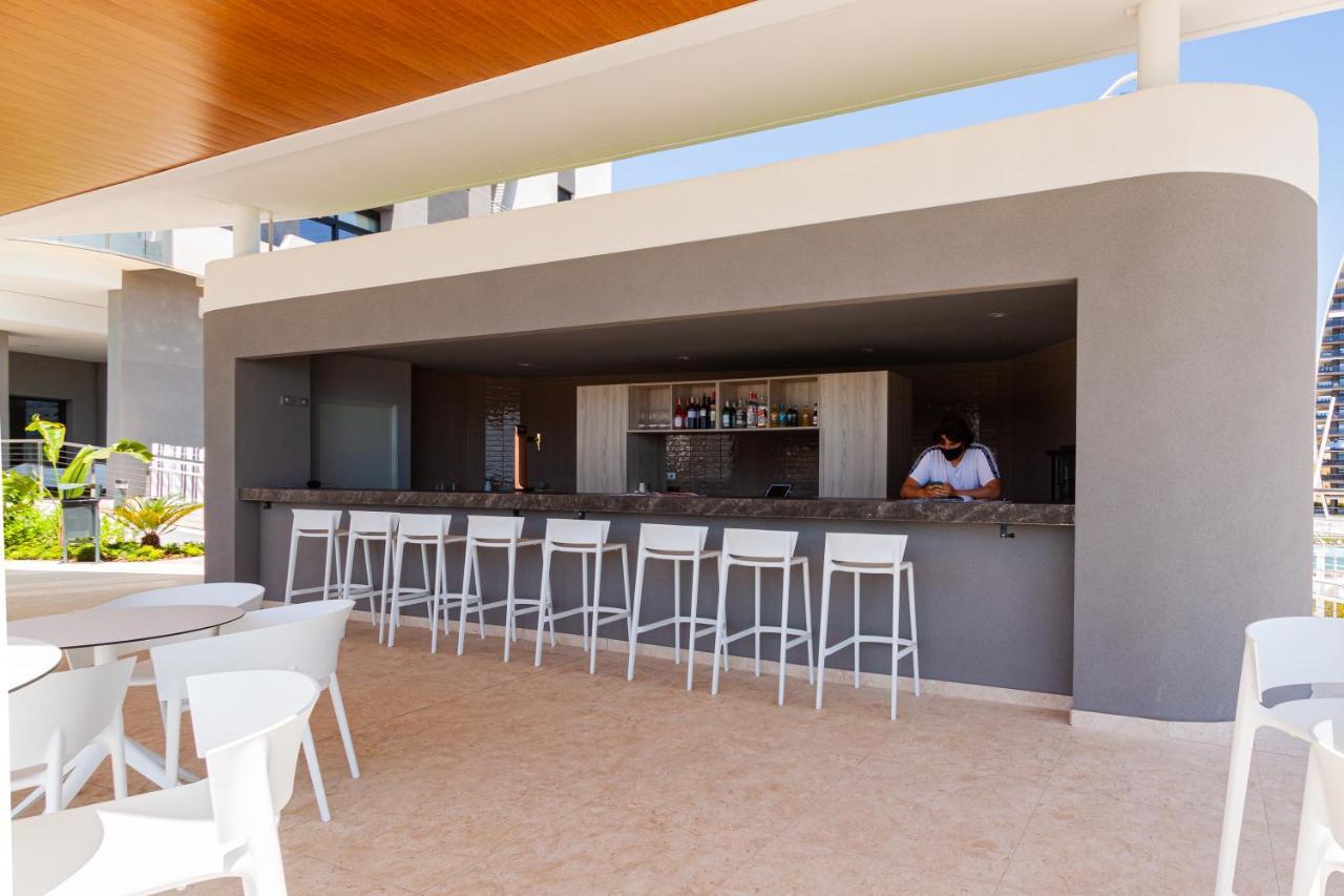 Sunset Cliffs Sea & Sky Apartments เบนิดอร์ม ภายนอก รูปภาพ